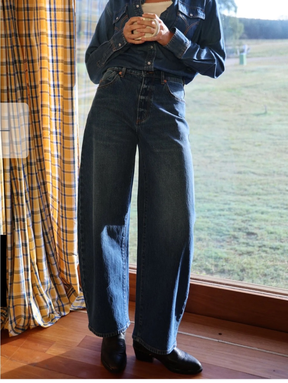 Rolla’s Gigi Barrel Curved Leg Jeans - Dark Blue